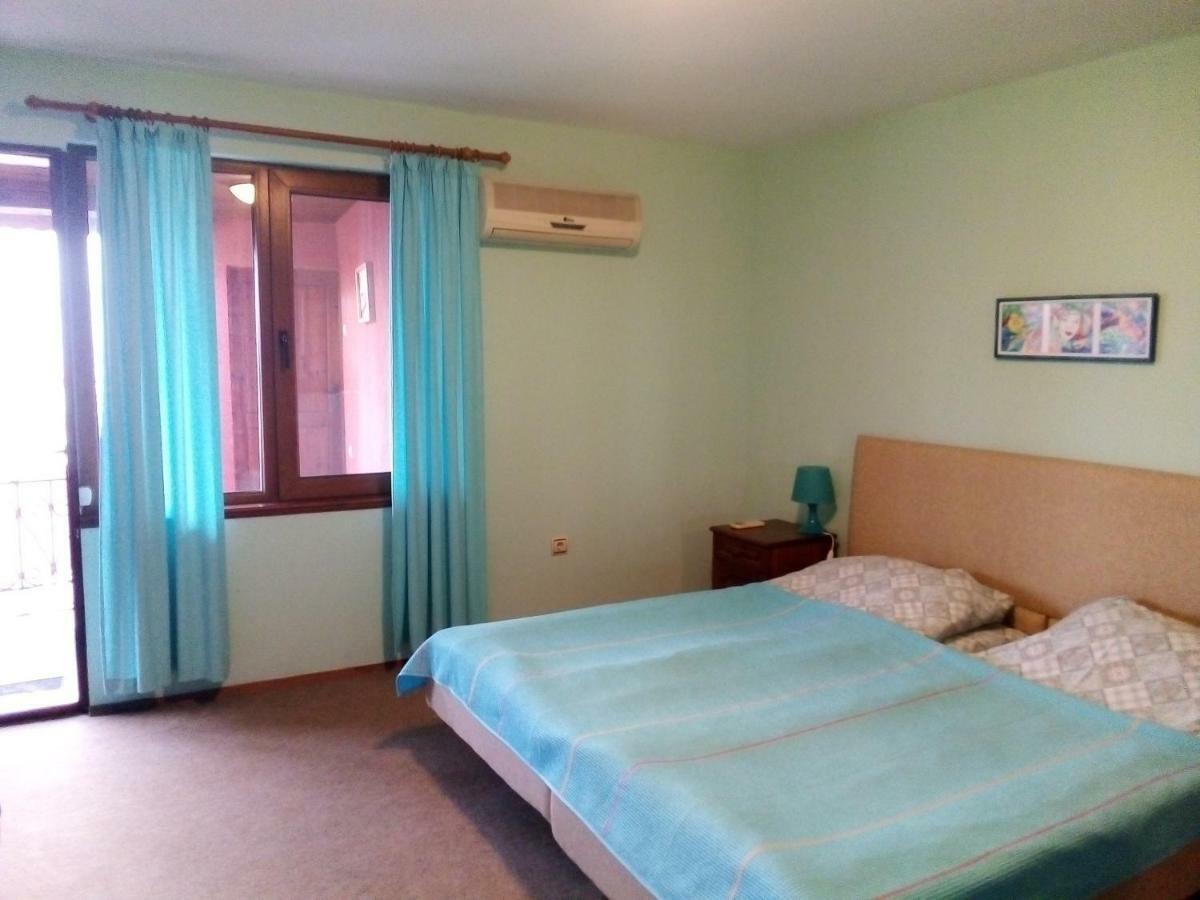 Regina'S Guesthouse Balčik Exteriér fotografie